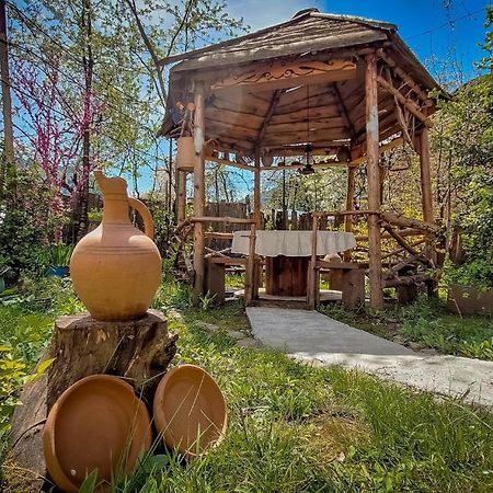 Guest House "Svaneti" Lentekhi ภายนอก รูปภาพ