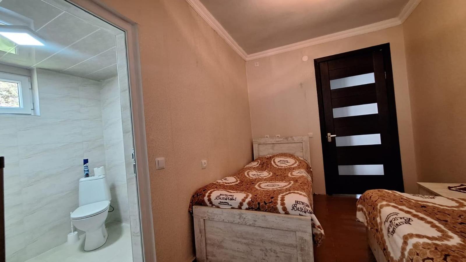 Guest House "Svaneti" Lentekhi ภายนอก รูปภาพ