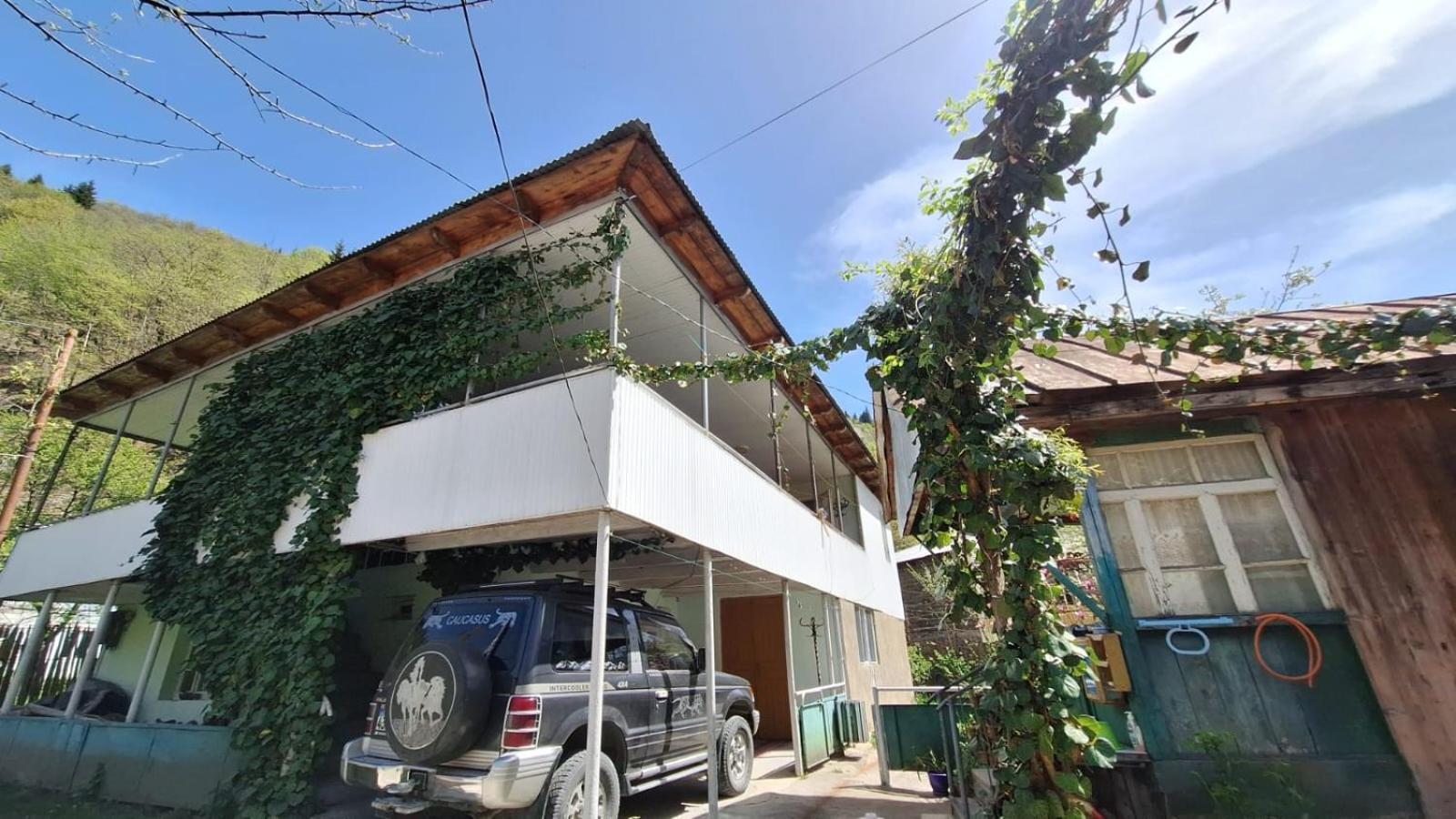 Guest House "Svaneti" Lentekhi ภายนอก รูปภาพ