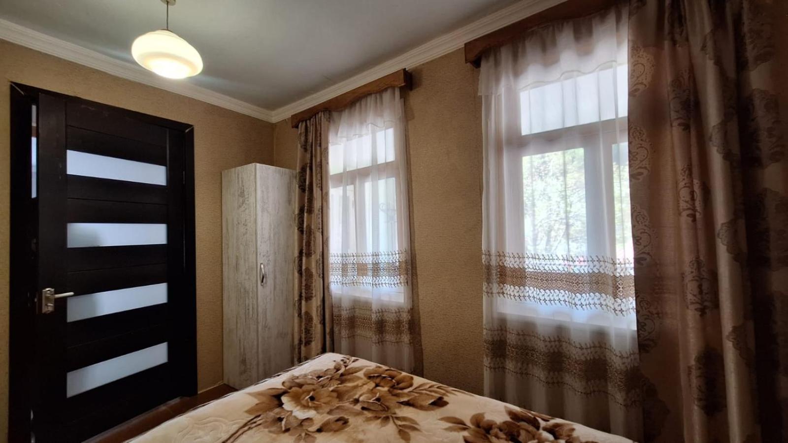 Guest House "Svaneti" Lentekhi ภายนอก รูปภาพ