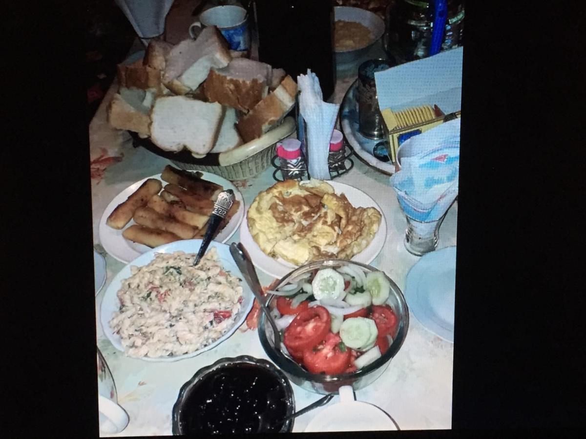 Guest House "Svaneti" Lentekhi ภายนอก รูปภาพ