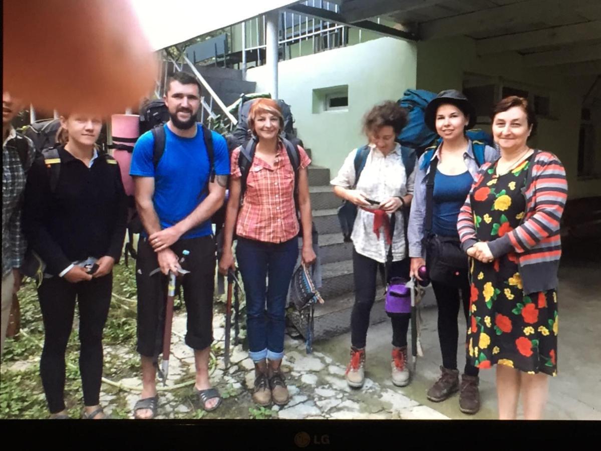 Guest House "Svaneti" Lentekhi ภายนอก รูปภาพ